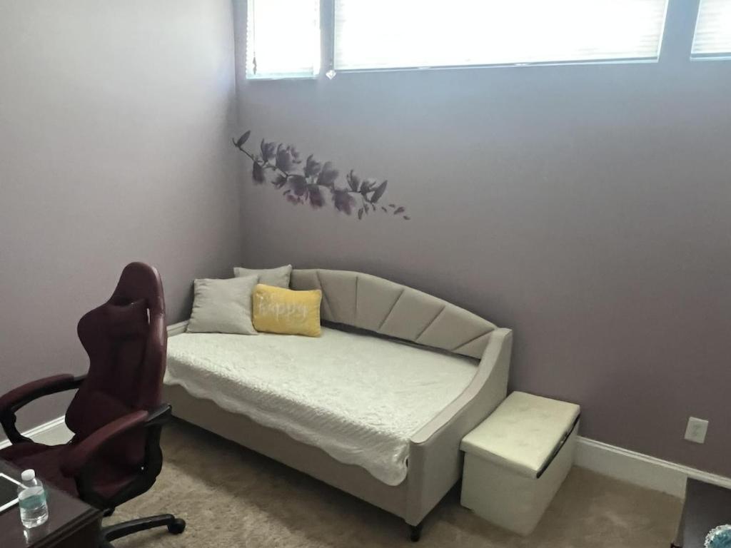 Location! House With Home Office, Gym, More-Черрі-Гілл Екстер'єр фото